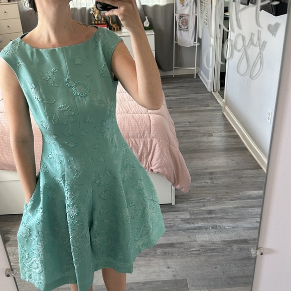 Talbot Runhof Dress Midi Fit Flare Sleeveless Floral 3D Embossed Teal Blue Small - Picture 8 of 13